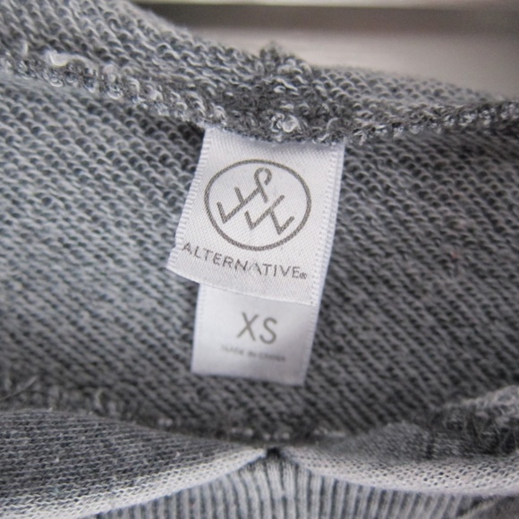 Alternative Apparel Burnout Semi Cropped Boxy Raw Edge Hoodie sz XS black/gray - Picture 2 of 2